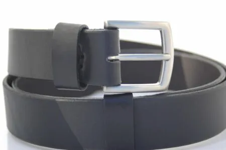 Ceinture en cuir noir "Léo"