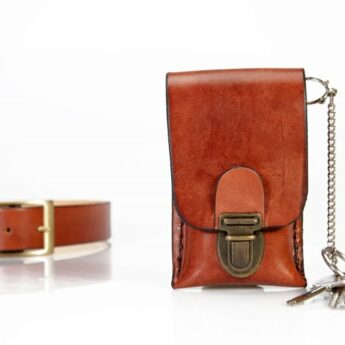 Etui à clés en cuir à mettre à la ceinture