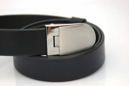 ceinture en cuir noir habillée "Adam"