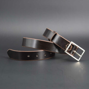 Ceinture fine en cuir marron foncé avec boucle carrée "Yannick"