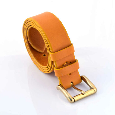 Ceinture jaune en cuir "Rouleau" - larg. 3,5 cm